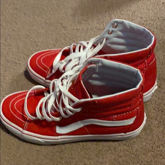 Shoes - Picture 3 of 4